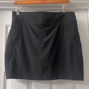 Athleta Black Skort Sz 12 
Everyday/Travel